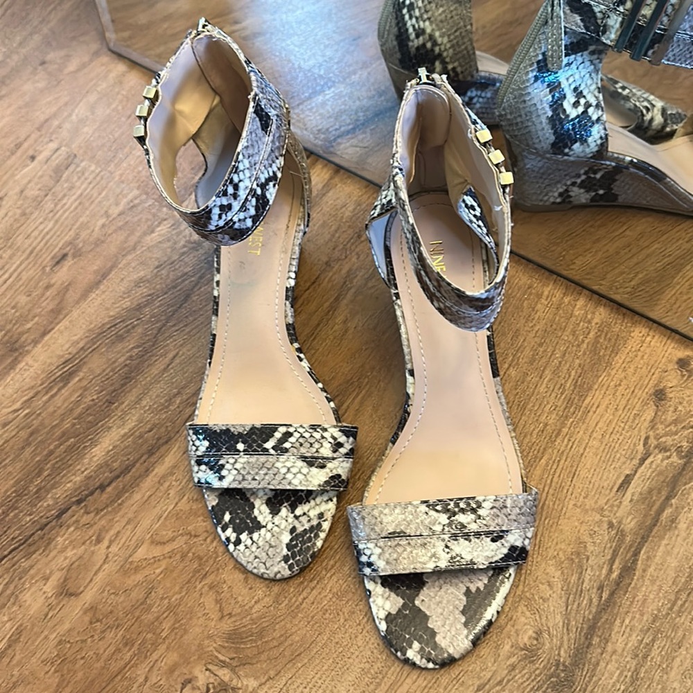 Nine West Low Wedge Sandals 7.5